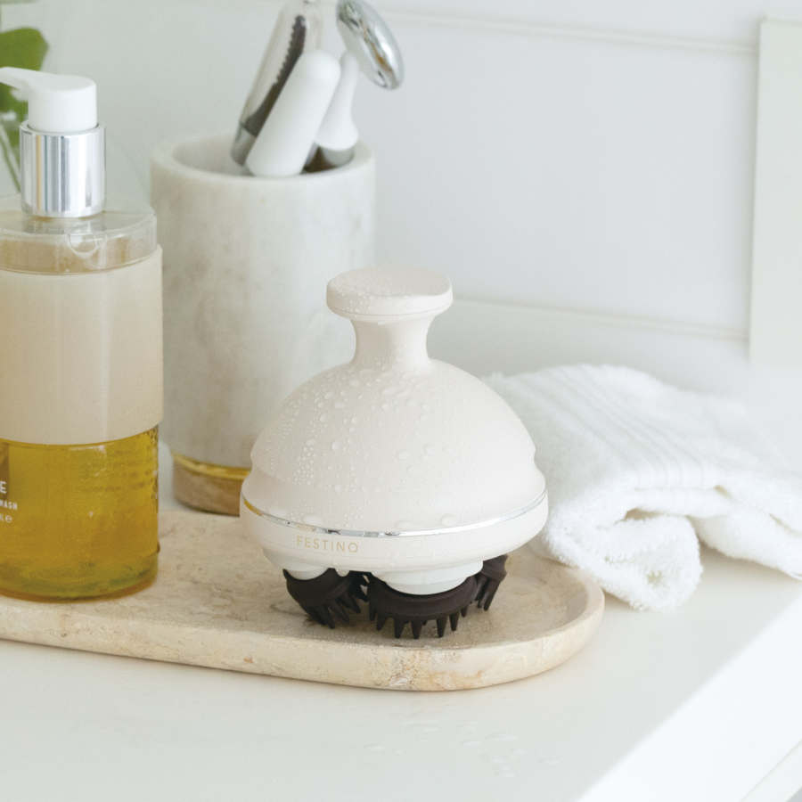 フェスティノ 充電式EMSヘッドスパプレミア(ホワイト) | 株式会社